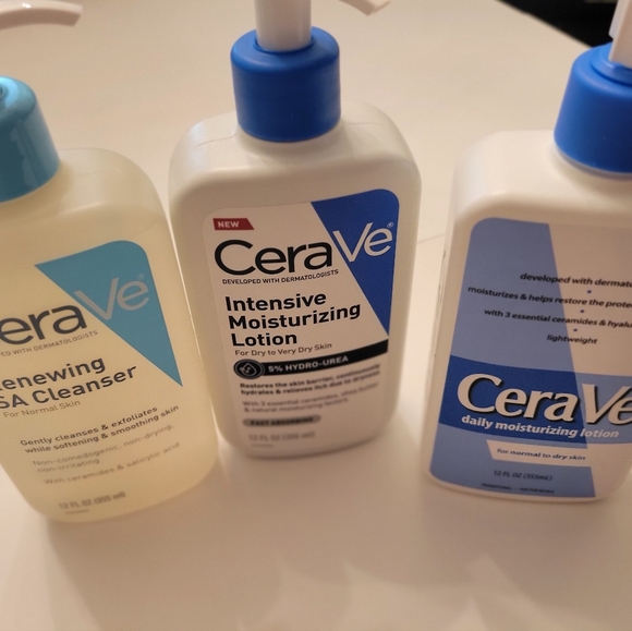 CeraVe Skincare Trio - Picture 3 of 3